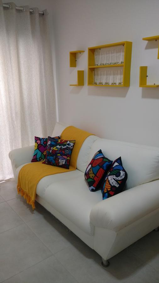 Apartment Ape Amarelo *